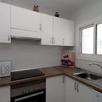 Casa Elegante Con Piscina Y Terraza En L'escala - Hisp-7-90 *