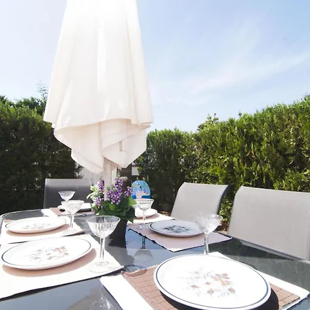 Vila Casa Elegante Con Piscina Y Terraza En L'escala - Hisp-7-90 *